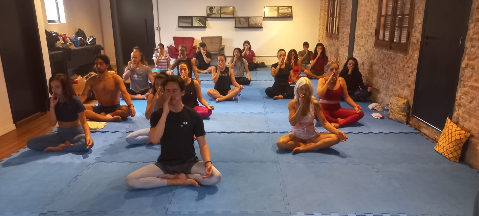 Cómo cambiar tu estado mental con la respiración: 3 técnicas  de breathwork para reducir el estrés y aumentar tu energía